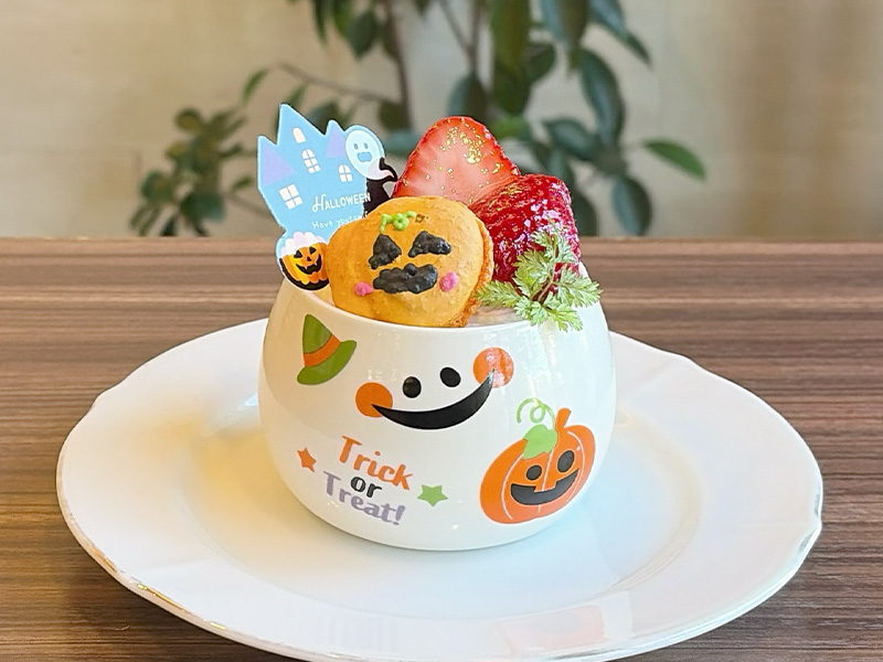 ハロウィンいちごムース